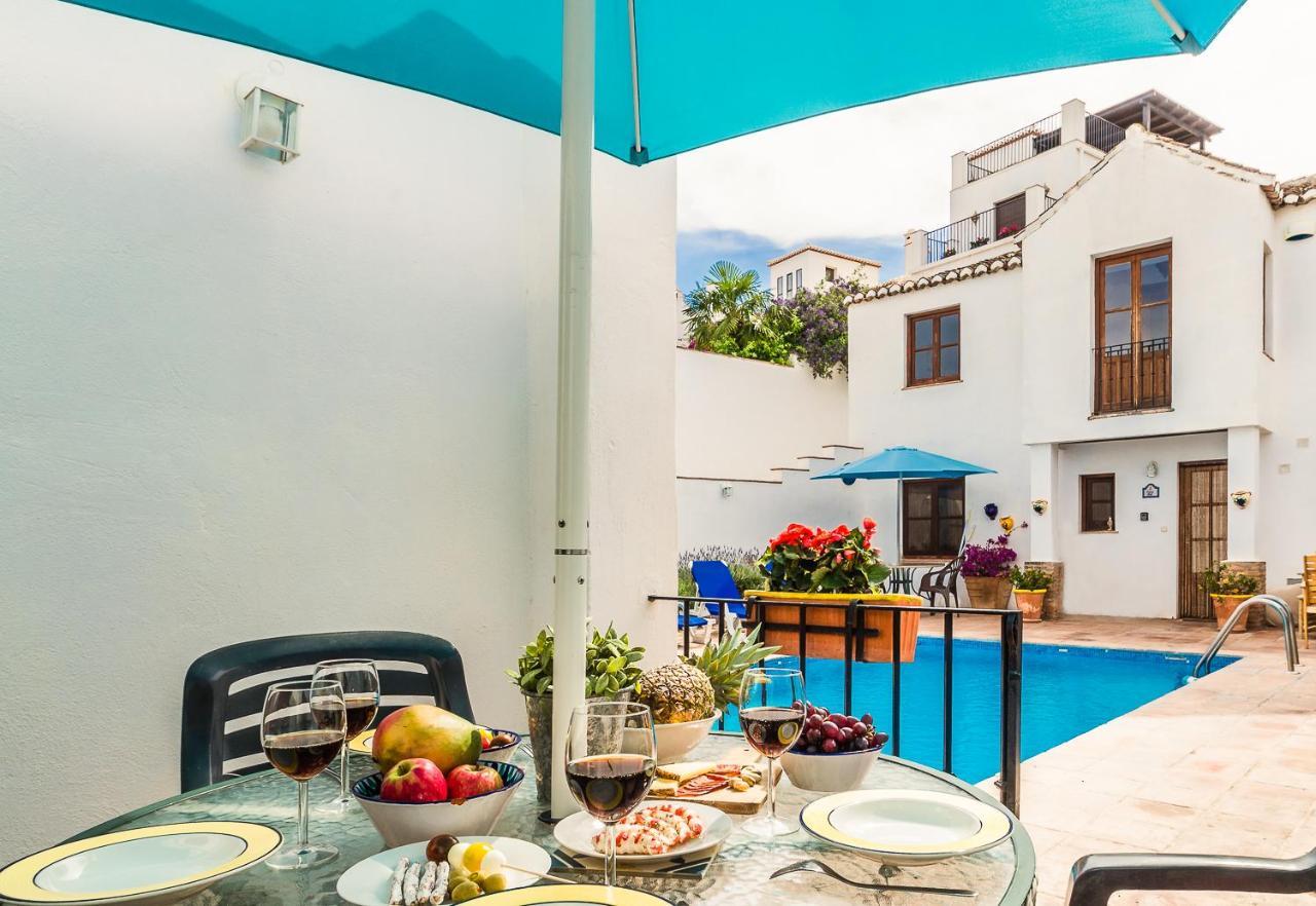 Casa Mundo - 16Th Century Traditional White Village House With Pool Pinos del Valle Esterno foto