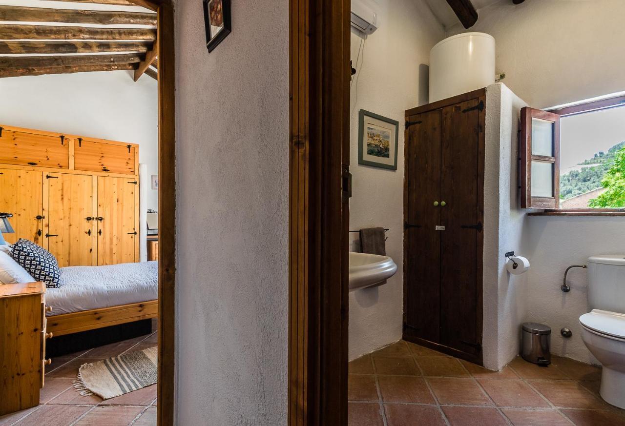 Casa Mundo - 16Th Century Traditional White Village House With Pool Pinos del Valle Esterno foto
